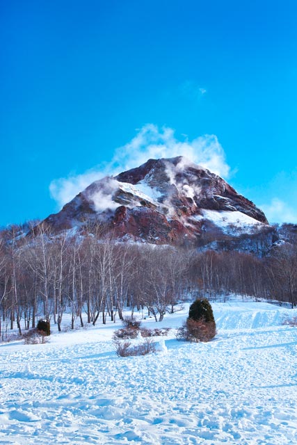 일본 북해도 삿포로 출발 노보리베츠 쇼와 신산, 도야, 니세코 버스 투어 여행